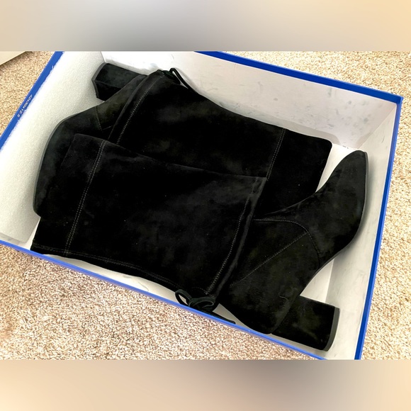 Stuart Weitzman Genna Suede Over-the-Knee Boots - Picture 6 of 9
